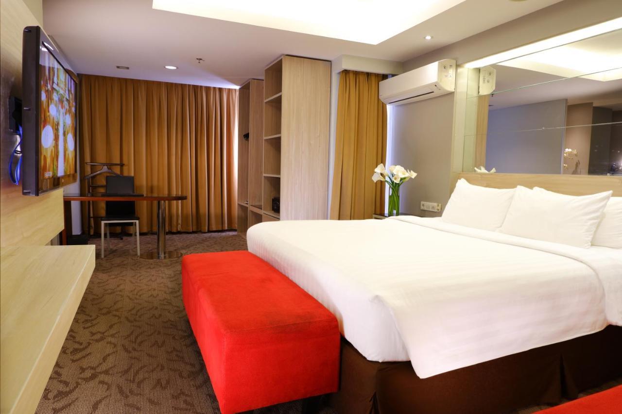 Aston Pluit & Hotel Jakarta